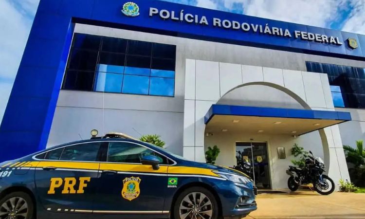 Homem De Anos Preso Pela Prf Por Dirigir Embriagado Na Rodovia Br